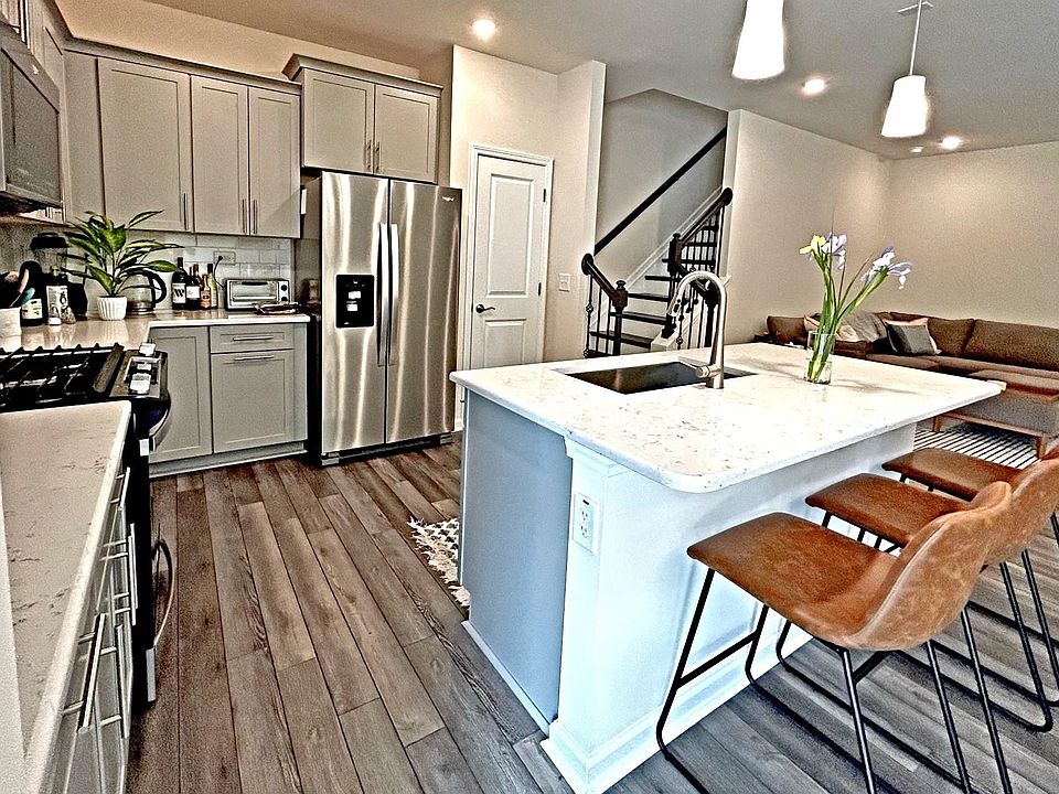 1st image of 1247 Citadel Ave