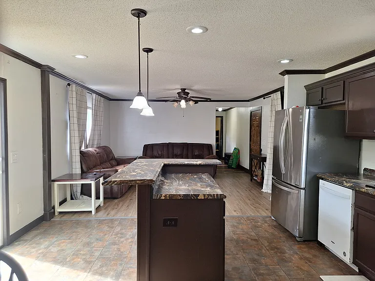 3 J D Anderson Ln — Photo 2