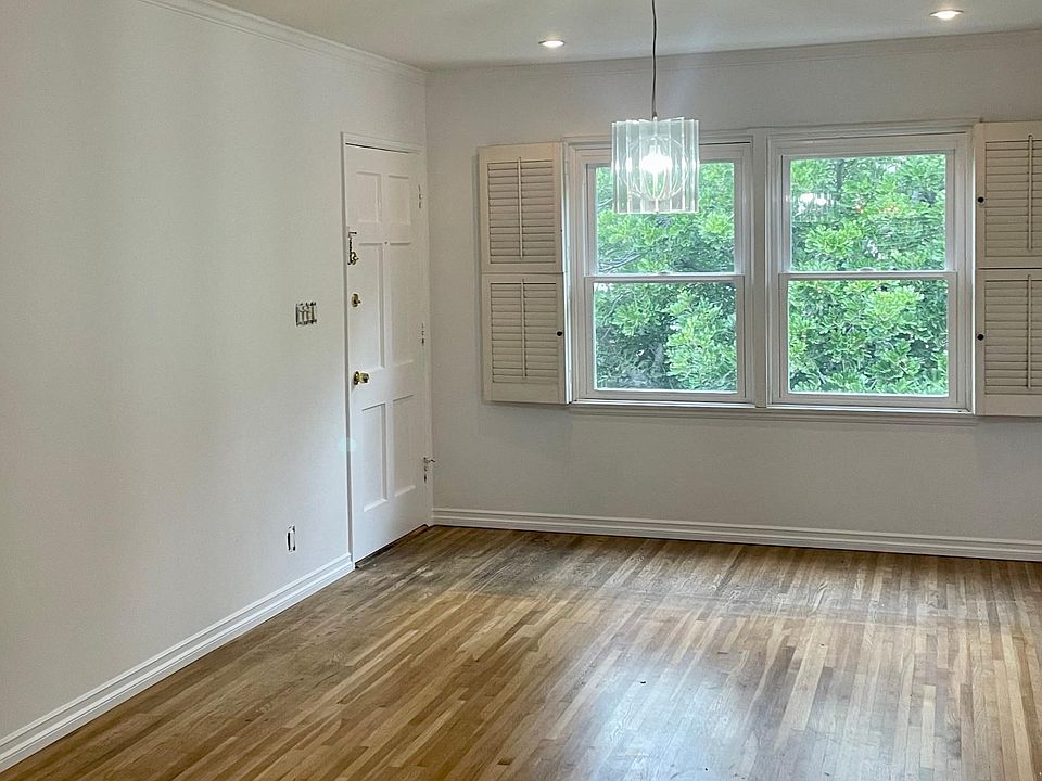 1st image of 1112 N Louise St #1112A