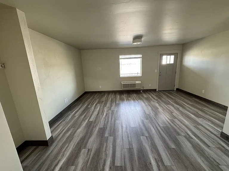 119 Jewel Basin Ct — Photo 3