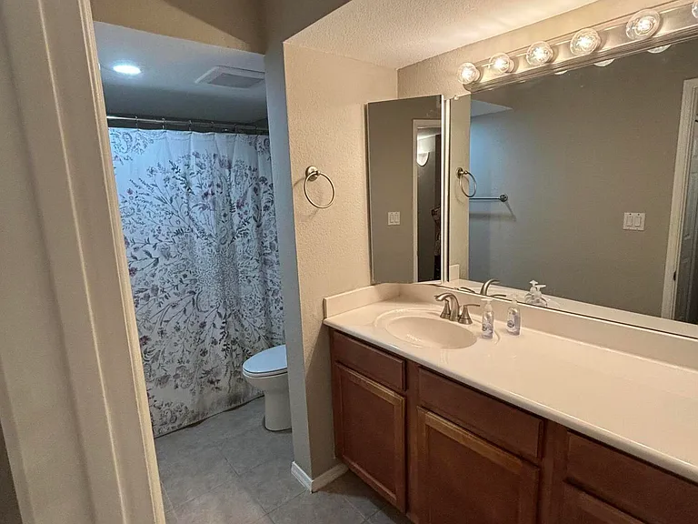 8787 E Mountain View Rd #1082 — Photo 23