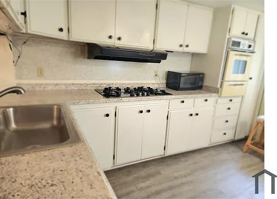 69470 Midpark Dr — Photo 5