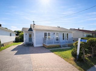3900 Champlain St, Clarence Rockland, ON K0A1E0