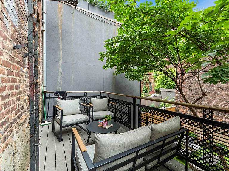 8 Paulmier Pl — Photo 33