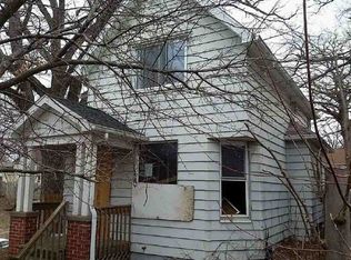 1120 22nd St, Moline, IL 61265