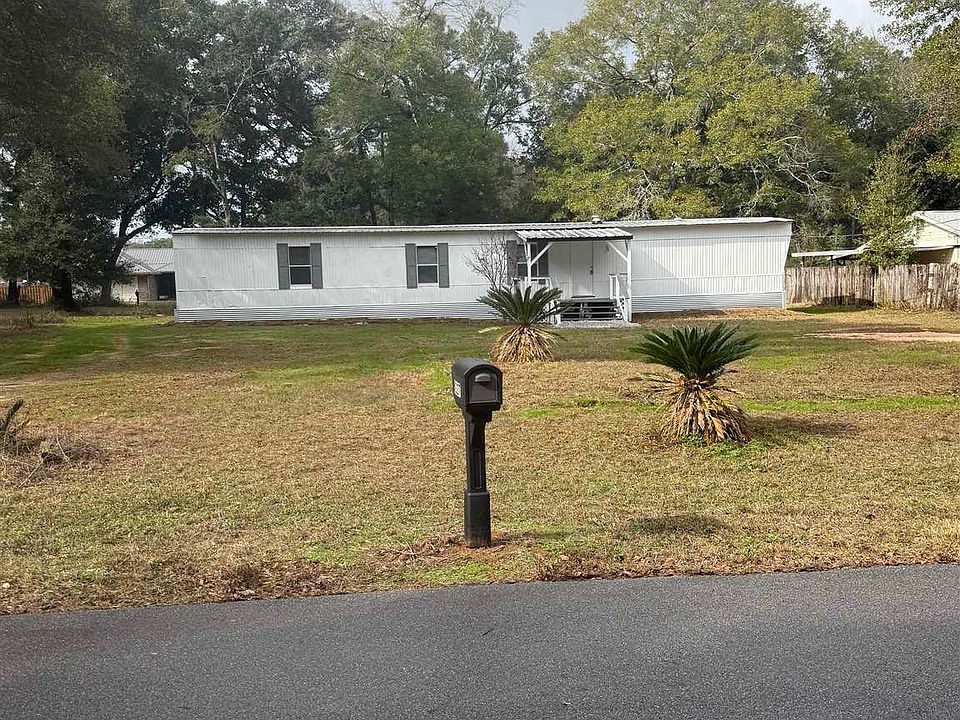 1st image of 5227 Chestnut Ave
