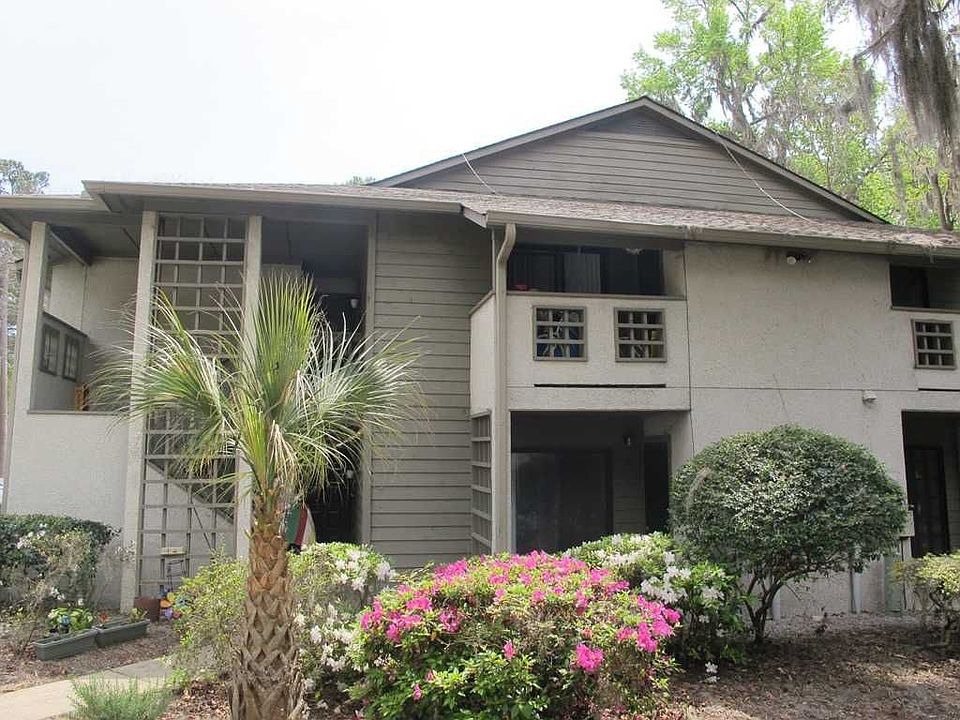 1st image of 30 Mathews Dr