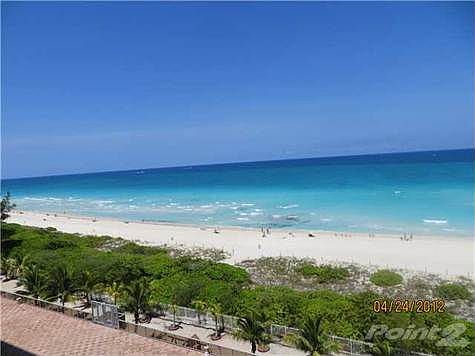 3rd image of 6039 Collins Ave APT 825