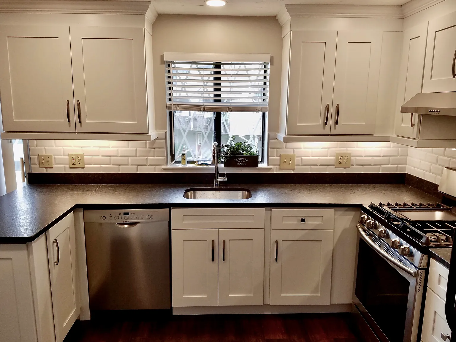 2 bed, 1.5 bath, 1650 sqft, $2,980 — Photo 4