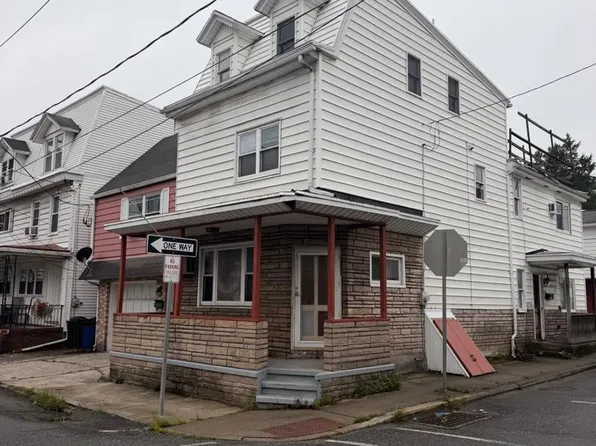 20 N Front St, Minersville, PA 17954