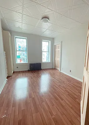 Rented by Highline Residential | media 8