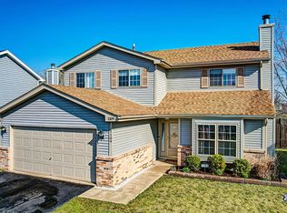 1109 Flint Ct, Aurora, IL