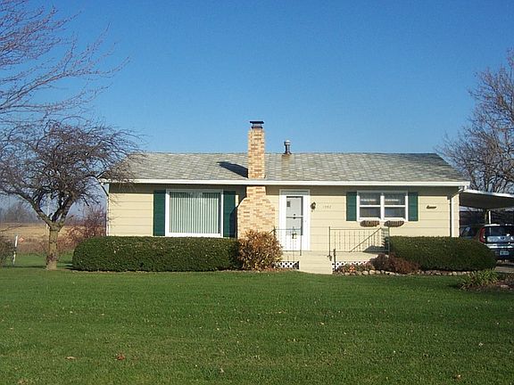 3rd image of 1392 W Vermontville Hwy