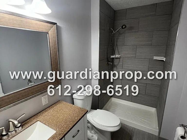 7303 Hidden Valley Ln S — Photo 24