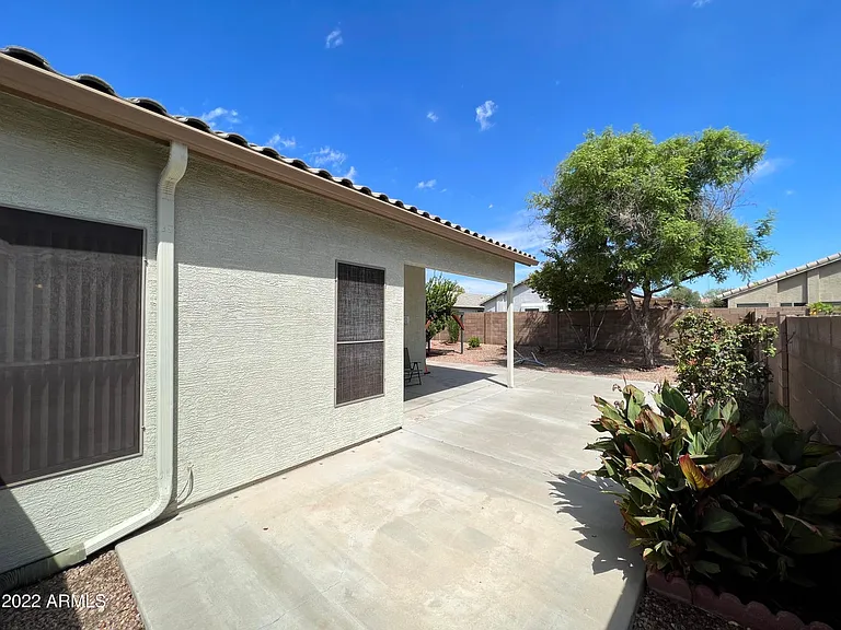 15796 W Latham St — Photo 31