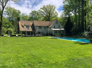 41 Buttonwood Ln, Darien, CT 06820