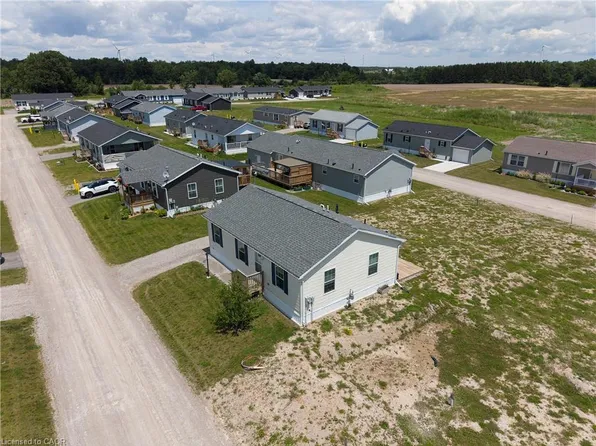 10 Bent Willow Ct, Haldimand County, ON N0A 1L0