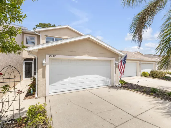 2237 Hawks Cove Cir, New Smyrna Beach, FL 32168