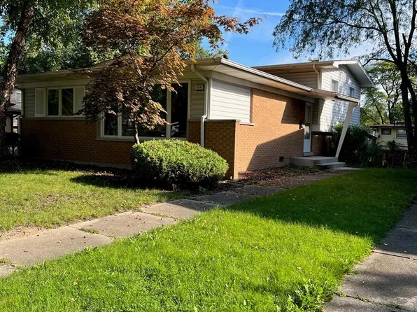 844 W Westwood Dr, Glenwood, IL 60425