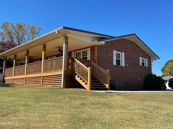 421 Curtis Rd, Tellico Plains, TN 37385