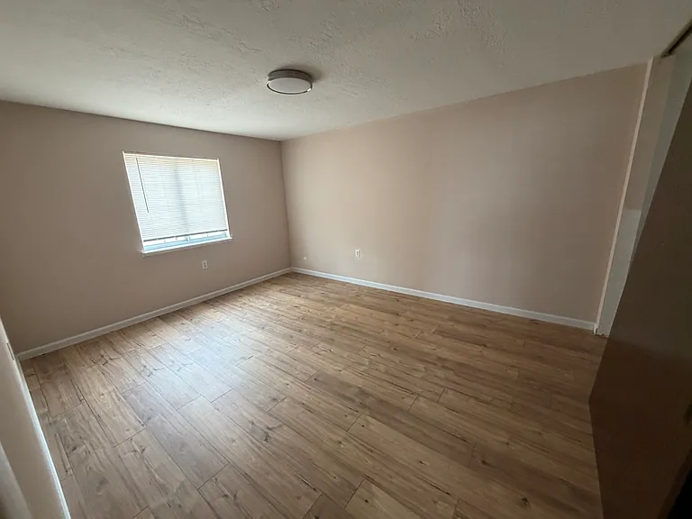 705 E Alameda St #1 — Photo 7