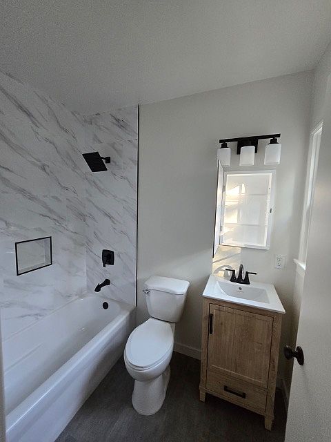 1st image of 834 1/2 Solano Ave #834-1/2