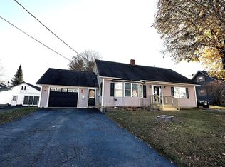 26 Orchard St, East Millinocket, ME 04430