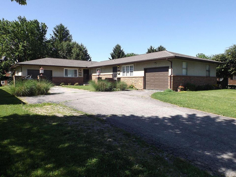 1st image of 1921 Hampstead Dr