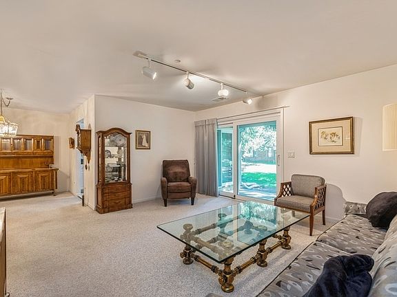 3rd image of 1607 W Hawkes St Unit 7