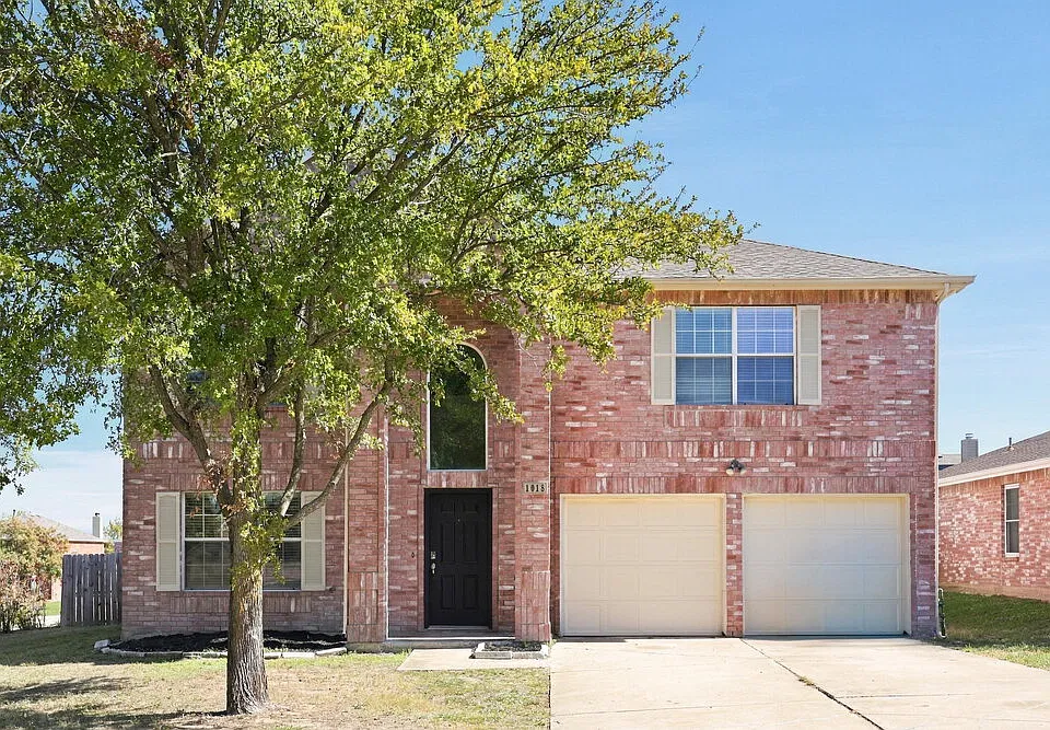 1018 Bainbridge Ln