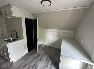 9605 Clifton Blvd, Cleveland, OH 44102