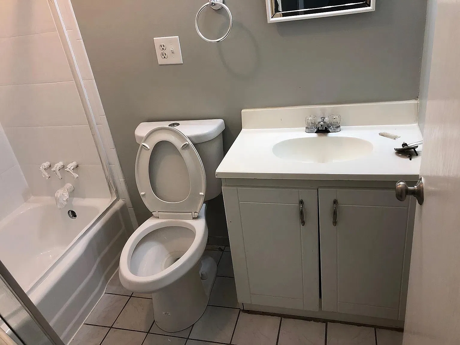 3 bed, 1421 sqft, $2,650 — Photo 4