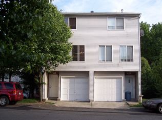 290 Ilyssa Way, Staten Island, NY 10312