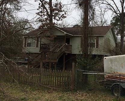 4th image of 610 Dogwood Trl
