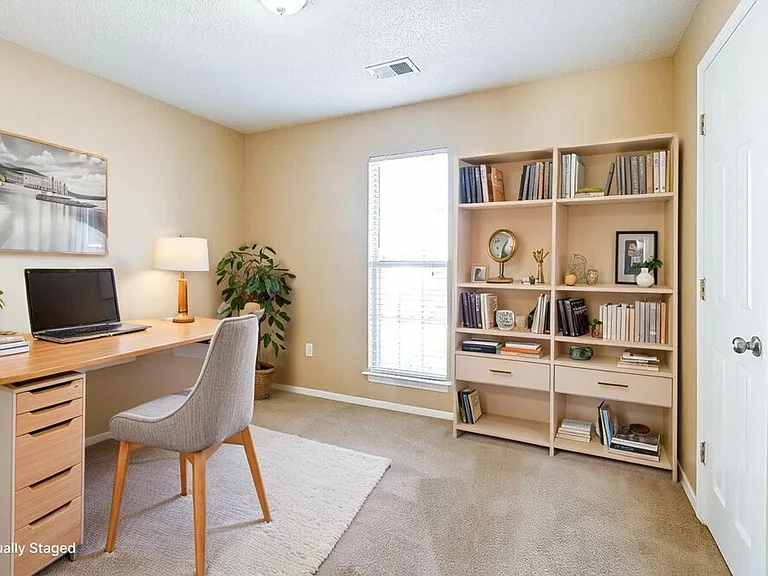 9150 Belmont Dr — Photo 13