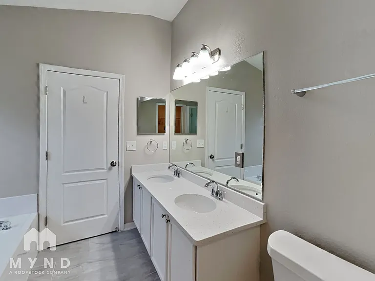 10166 Rising Mist Ln — Photo 11