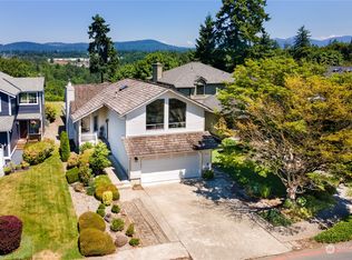 2240 SE 8th Pl, Renton, WA 98055