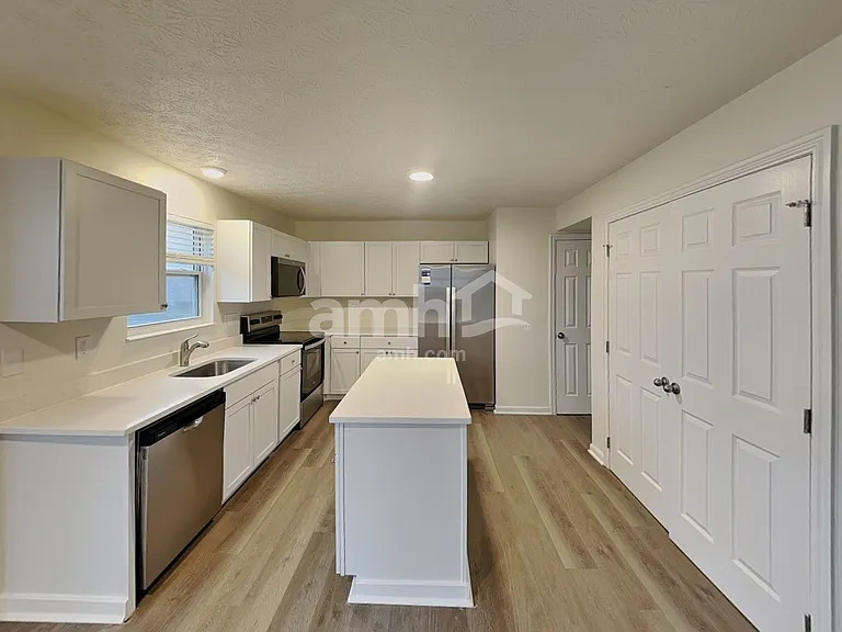 8331 Priestley Dr — Photo 3