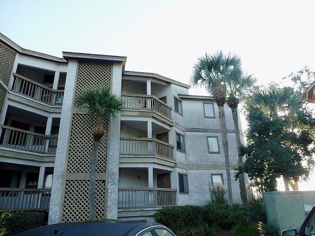 1st image of 375 Moss Oaks Cir