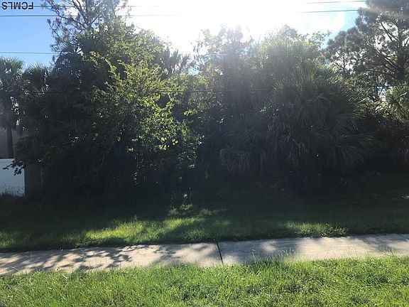 5th image of 50 Coral Reef Ct N #A