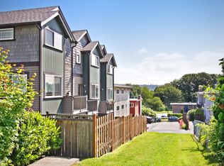 2715 W Jameson St APT B, Seattle, WA 98199