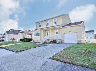 16 McDermott Pl, Brigantine, NJ 08203