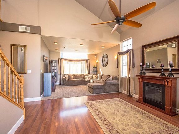 2nd image of 8612 Maple Hall Dr