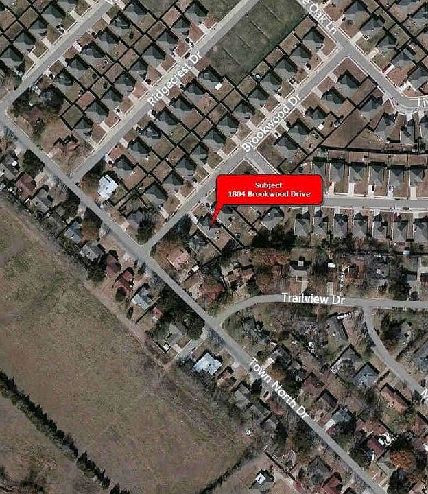 2nd image of 1804 Brookwood Dr