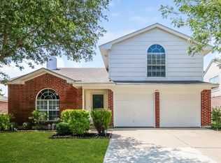 401 Meadow St, Saginaw, TX 76179
