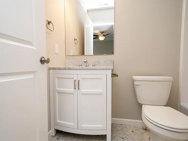 10031 Bluffs Cor — Photo 11