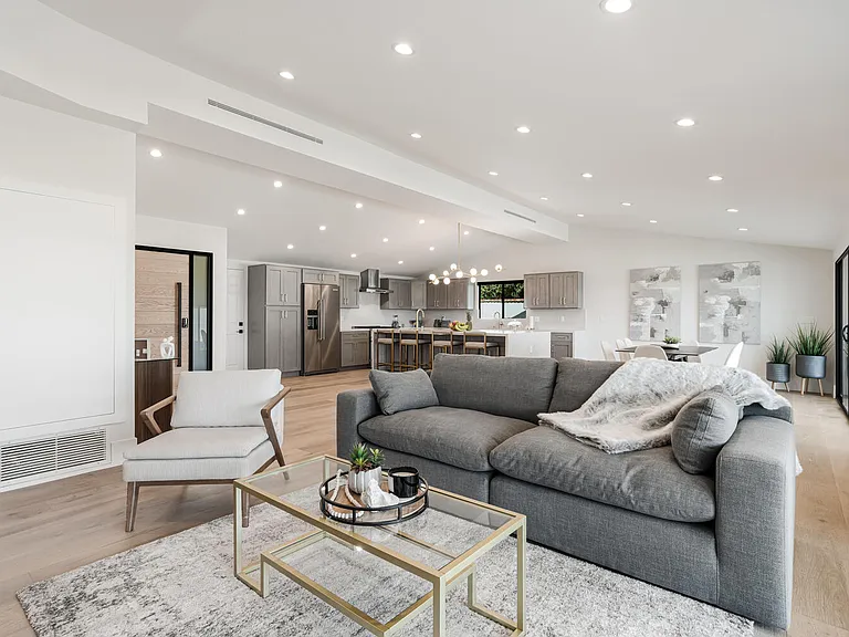 5718 Wallis Ln — Photo 17