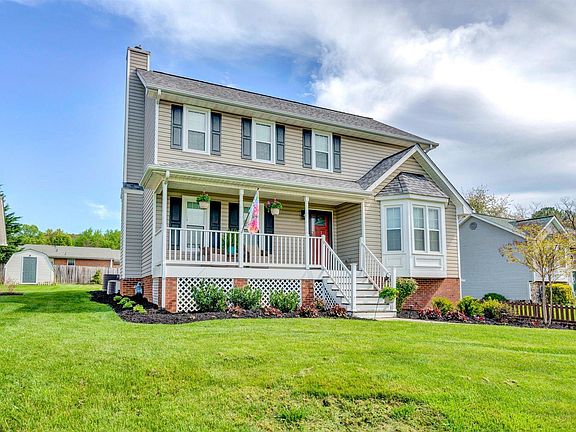 2nd image of 4708 Faldo Cir NE