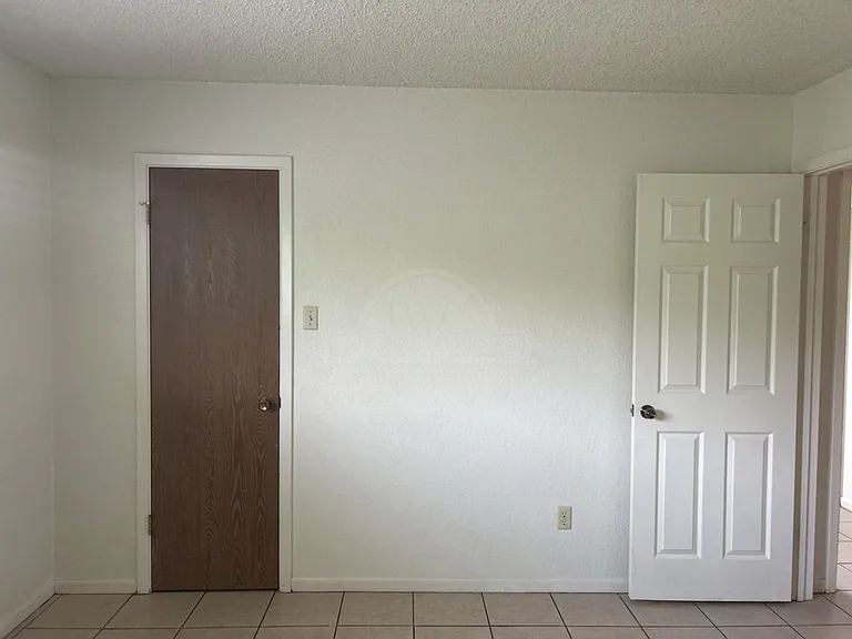 4209 Water St — Photo 23