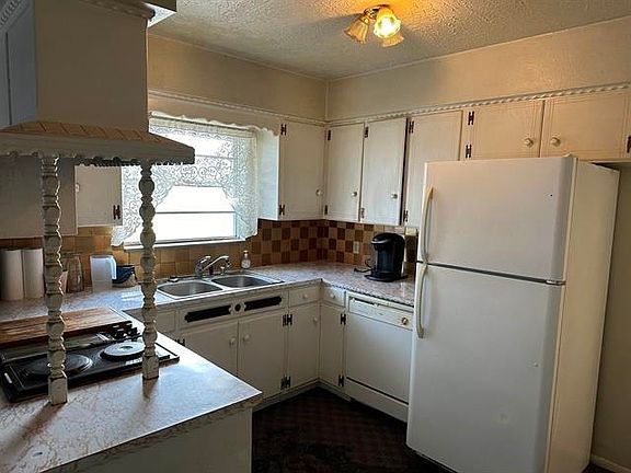 5th image of 1418 22nd St